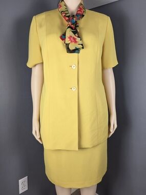 Kasper Yellow Short Sleeve Skirt Suit with Floral Scarf